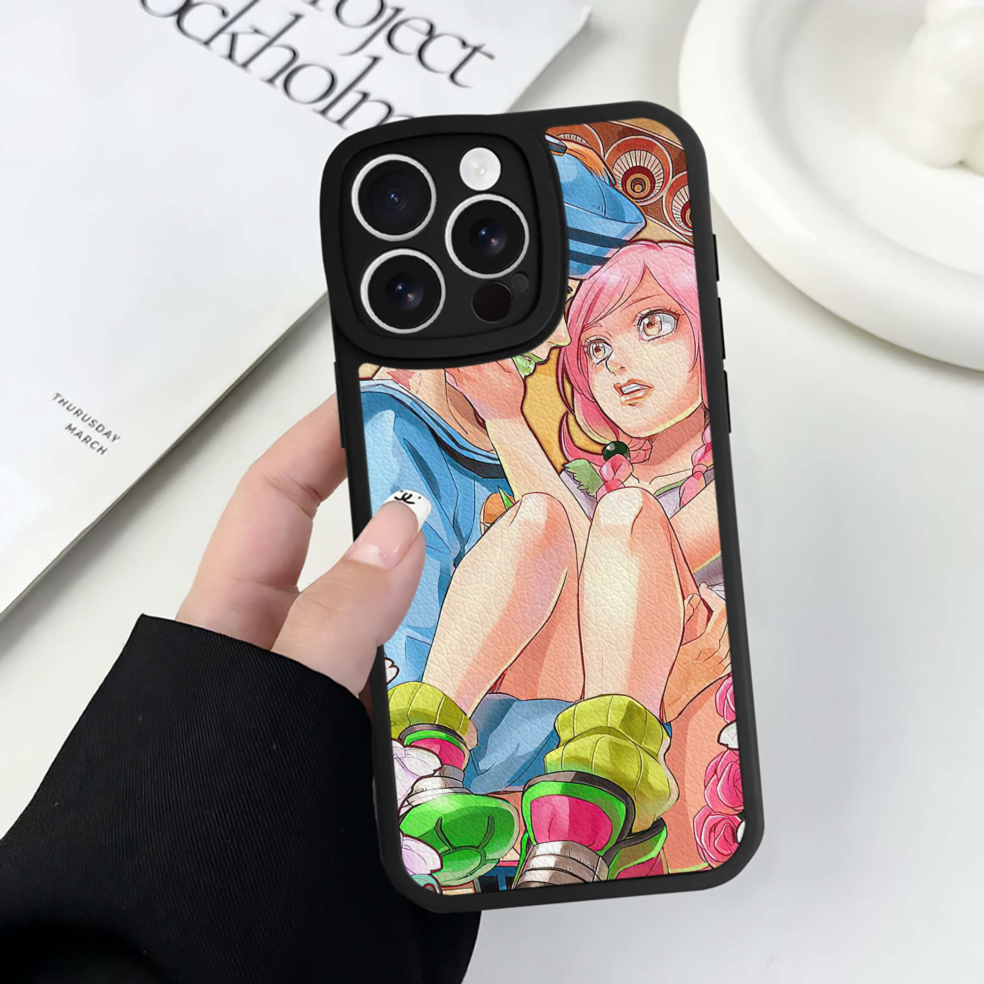 （画像用） ジョジョの奇妙な冒険 JoJo's Bizarre Adventure 【iPhone 16シリーズ対応】シリコンスマホケース（レザー調） 材質：シリコン